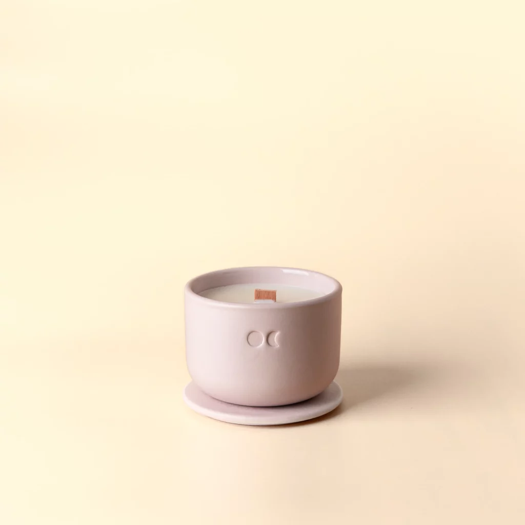 Blühende Keramikkerze - Oud & Rosen - 220g